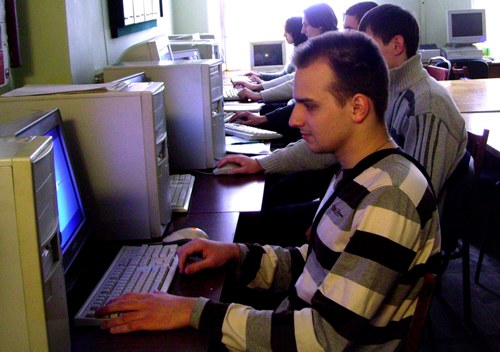 Навчальний процес на кафедрі обчислювальної механіки та міцності конструкцій