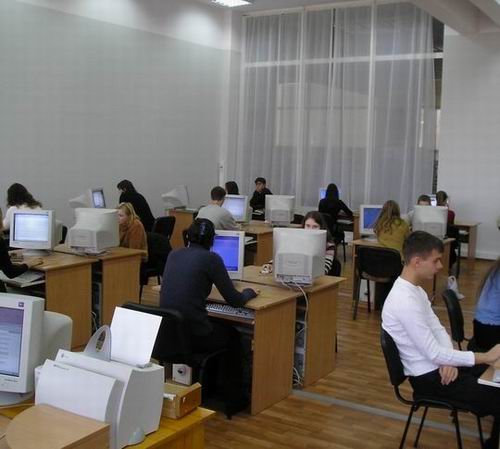 Computer class in library